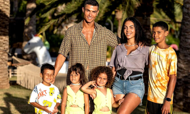 Ronaldo và dự định giải nghệ ở tuổi 40